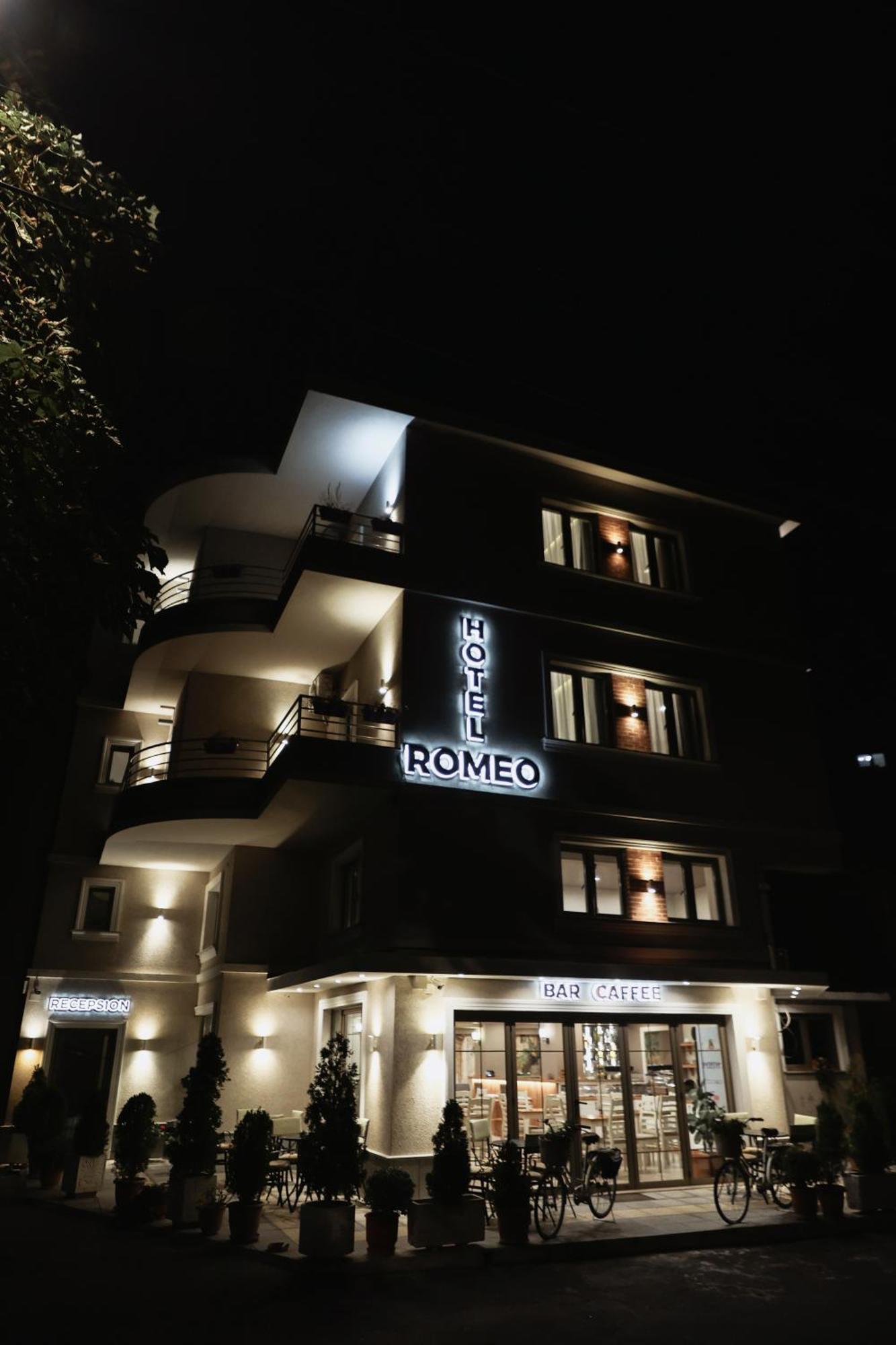 Hotel Romeo Korce Luaran gambar